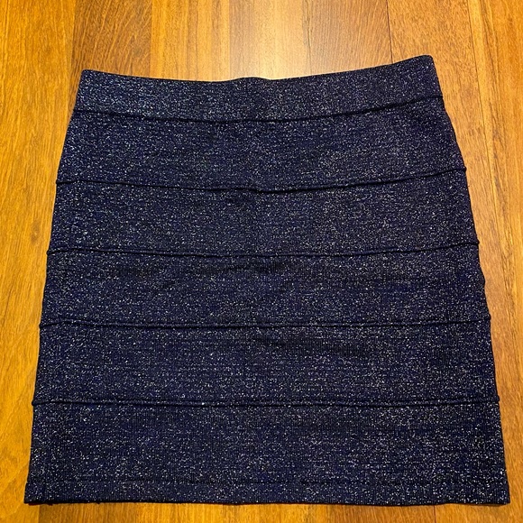 Y2K Dynamite Mini Metallic Thread Pencil Skirt in Navy, size small - Picture 3 of 8